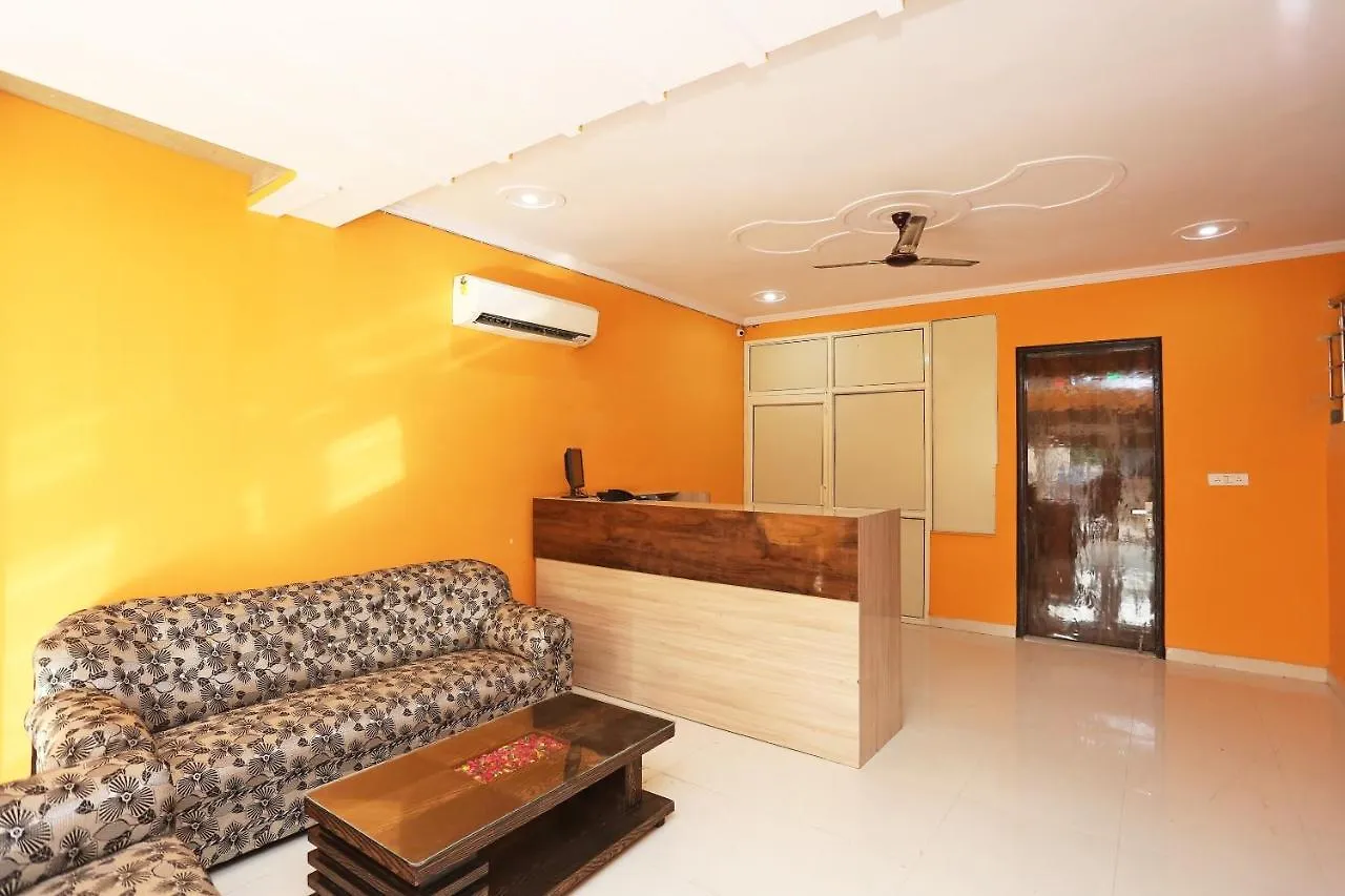 Oyo Rose Residency Near Dwarka Sector 9 Metro Station Hotel New Delhi