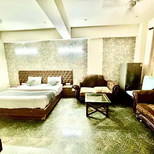 Pushpanjali Hotel